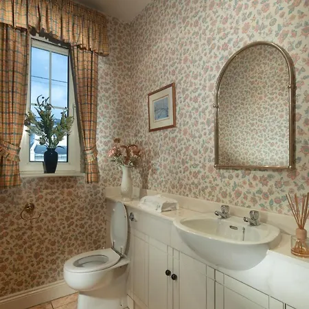 Killarney Lodge Pensionat 4*